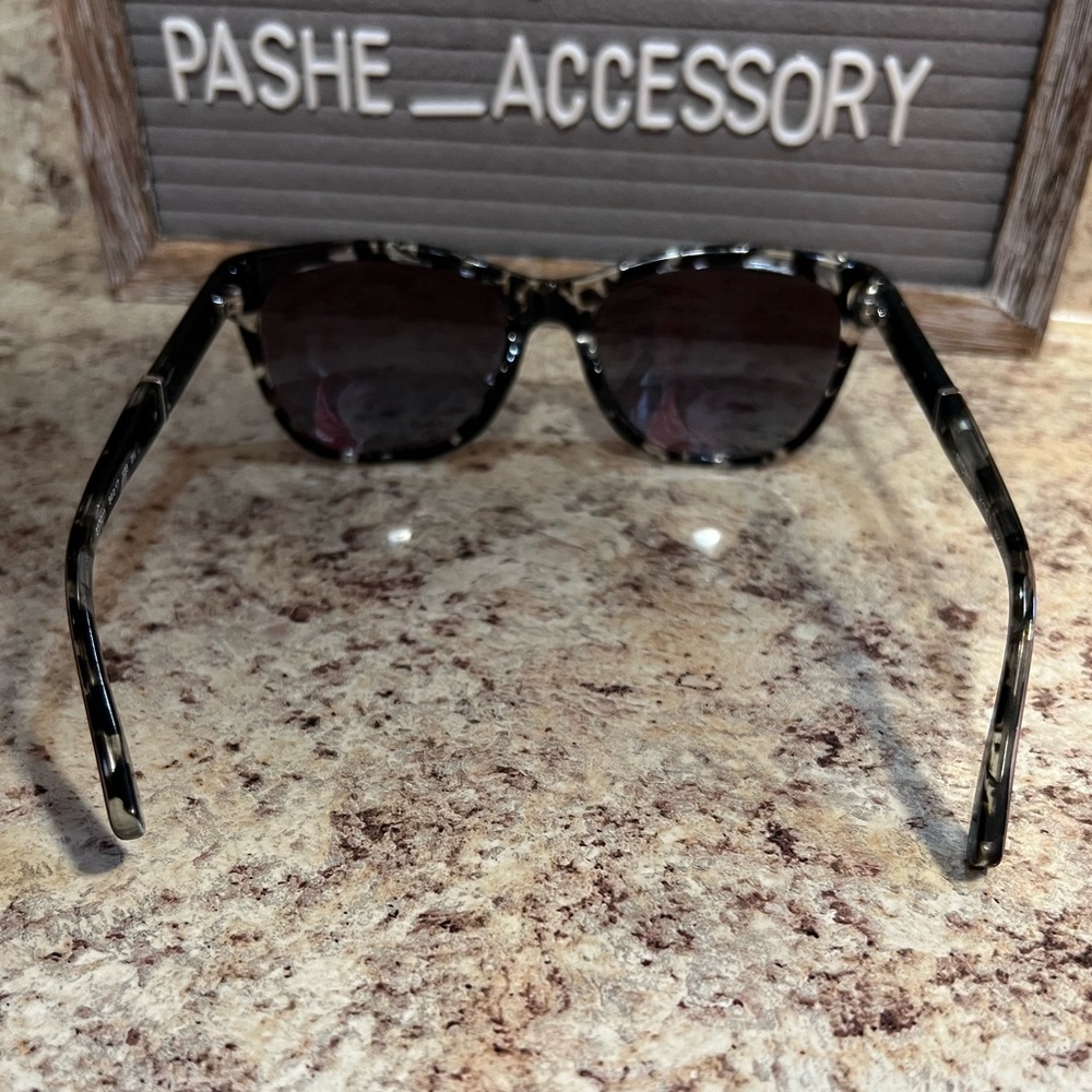 MICHAEL KORS Black & White Rania Square Sunglasses Brand NWOT - Picture 6 of 16